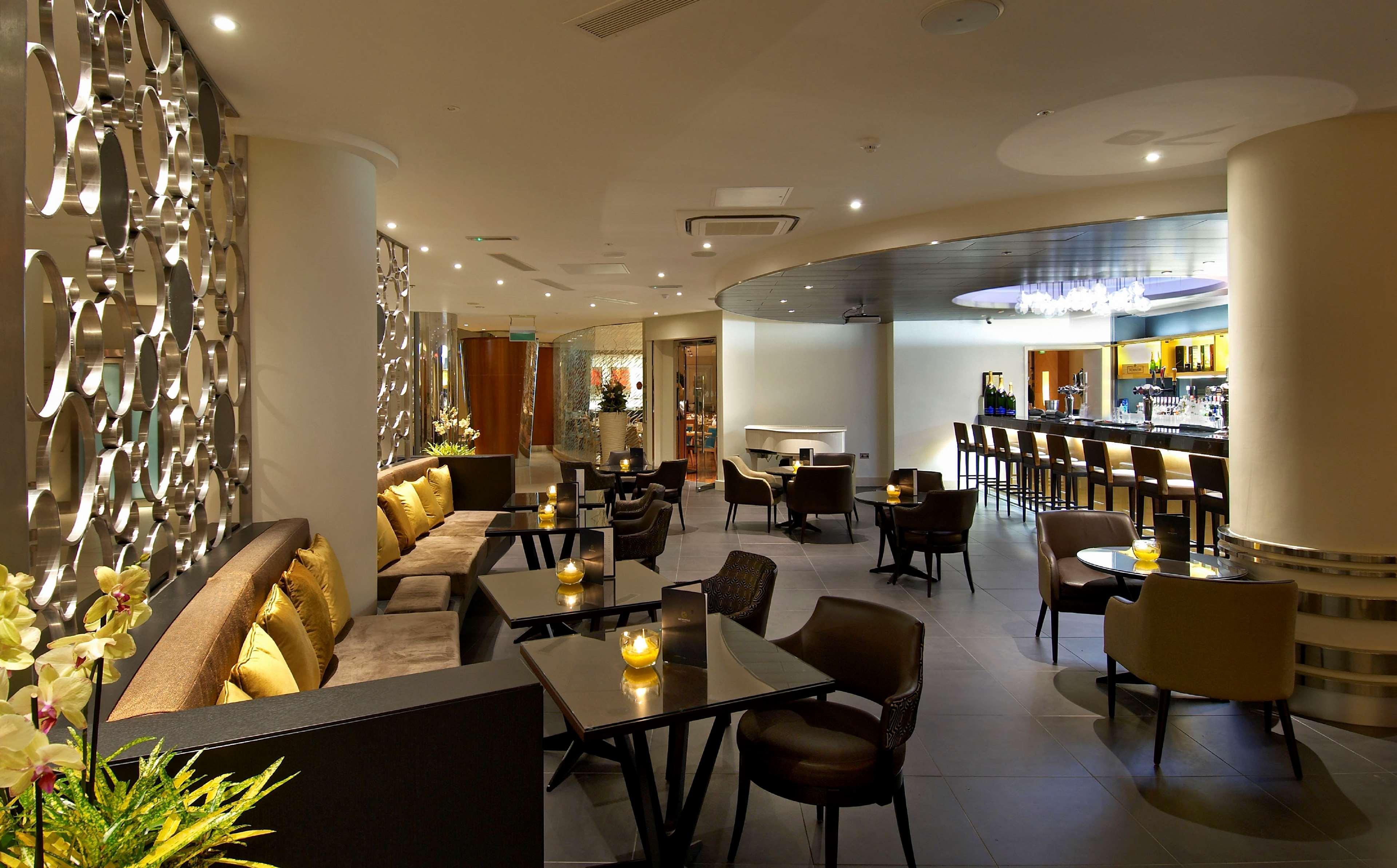 Hilton Cardiff Hotel Restaurant foto